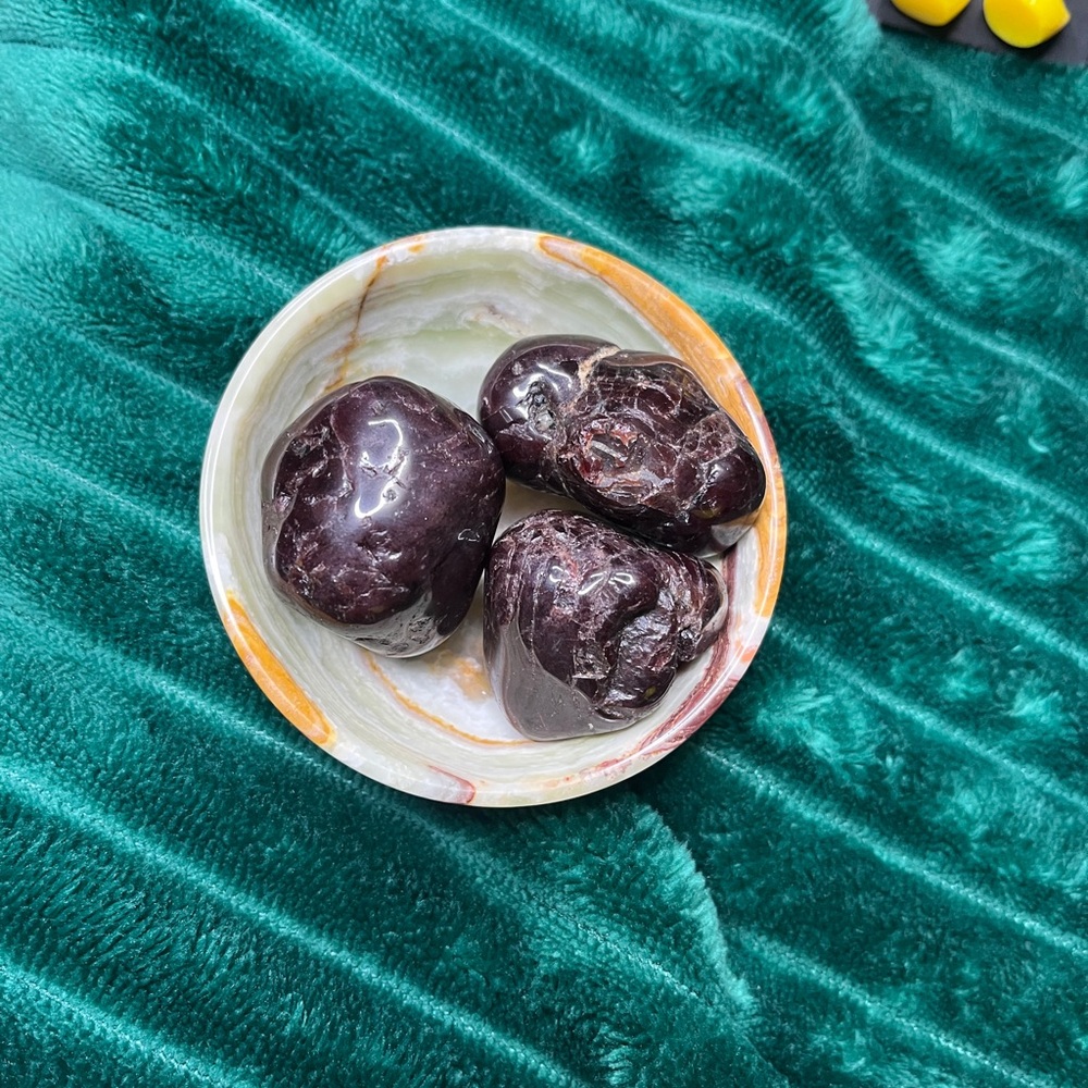 Almandine Garnet Tumble